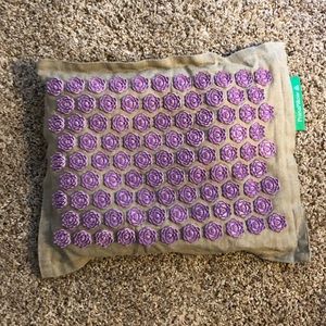 Prana mat pillow